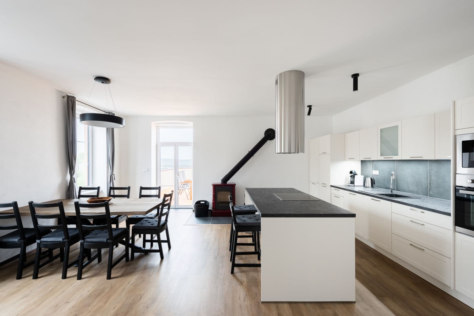 Prenájom bytu 110 m², Vacov, Vacov, Jihočeský kraj Prenájom bytu 110 m², Vacov, Vacov, Jihočeský kraj