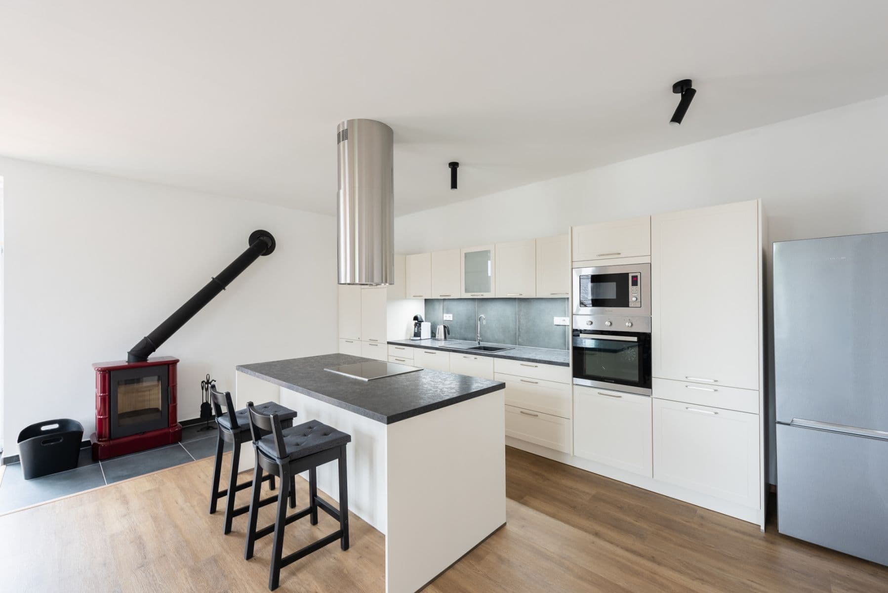 Prenájom bytu 110 m², Vacov, Vacov, Jihočeský kraj Prenájom bytu 110 m², Vacov, Vacov, Jihočeský kraj