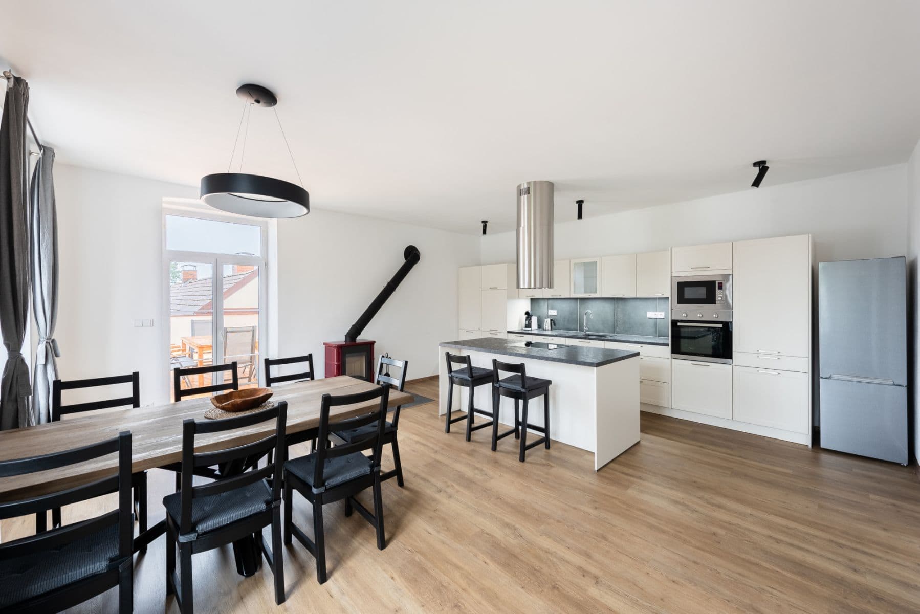 Prenájom bytu 110 m², Vacov, Vacov, Jihočeský kraj Prenájom bytu 110 m², Vacov, Vacov, Jihočeský kraj