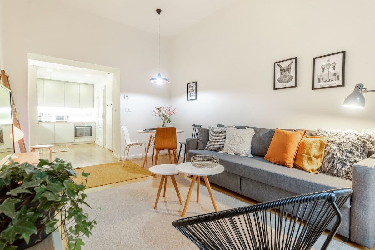 Prenájom bytu 50 m², Nitranská, Praha, Praha Prenájom bytu 50 m², Nitranská, Praha, Praha