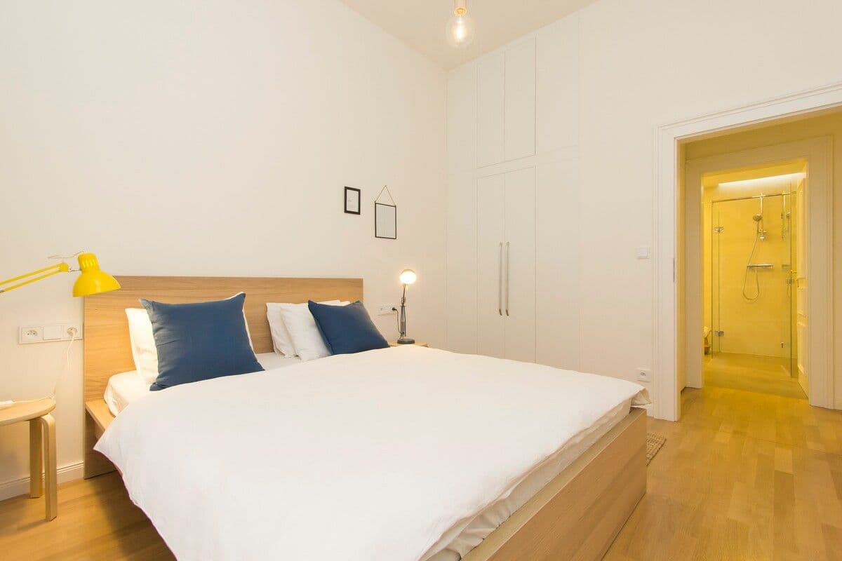 Prenájom bytu 50 m², Nitranská, Praha, Praha Prenájom bytu 50 m², Nitranská, Praha, Praha