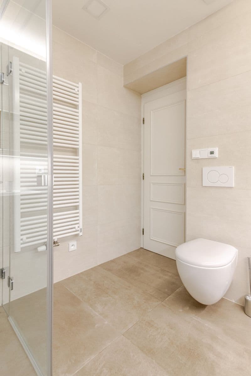 Prenájom bytu 50 m², Nitranská, Praha, Praha Prenájom bytu 50 m², Nitranská, Praha, Praha