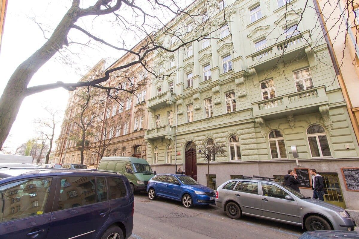 Prenájom bytu 50 m², Nitranská, Praha, Praha Prenájom bytu 50 m², Nitranská, Praha, Praha