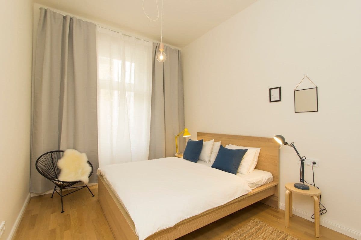 Prenájom bytu 50 m², Nitranská, Praha, Praha Prenájom bytu 50 m², Nitranská, Praha, Praha