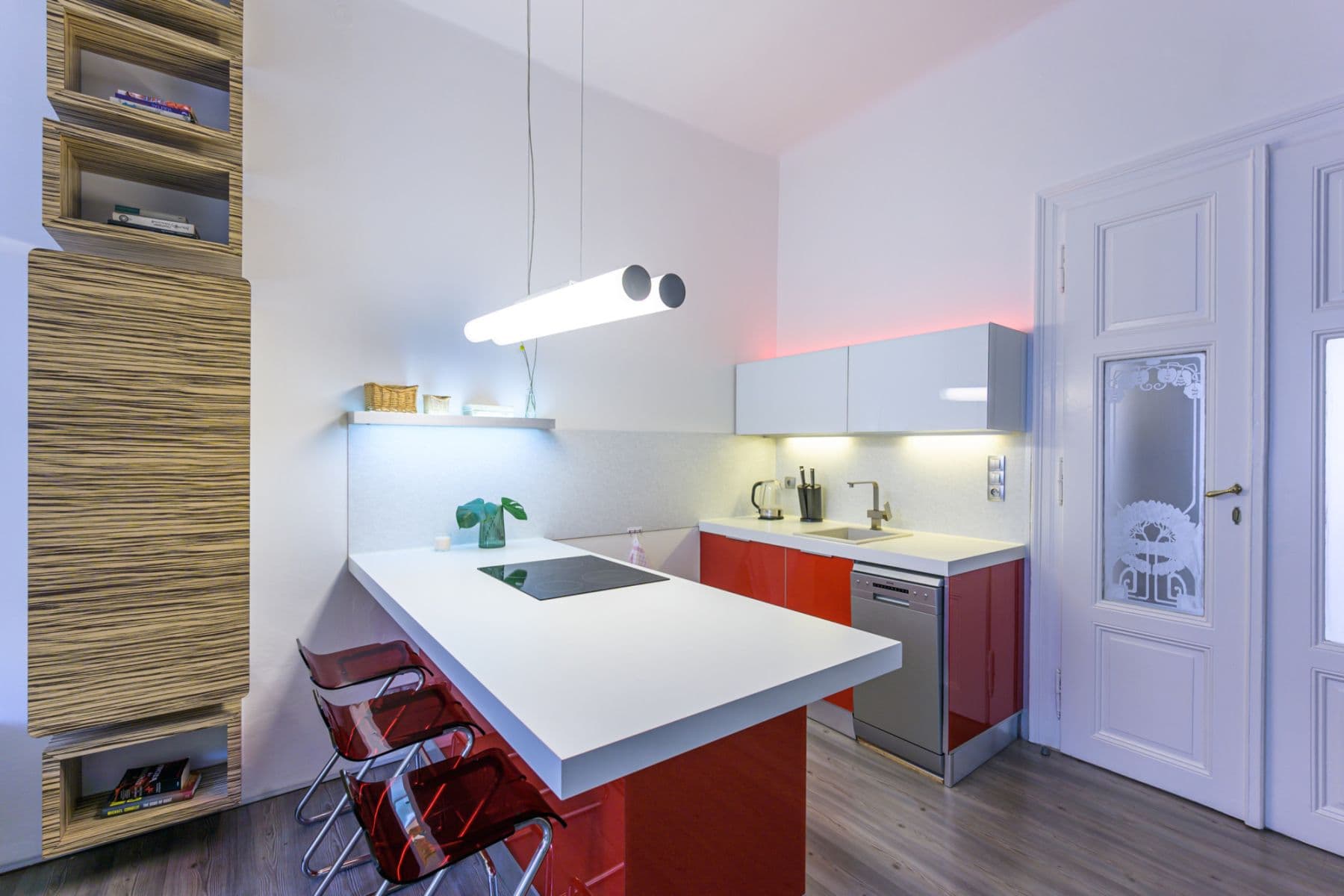 Prenájom bytu 100 m², Revoluční, Praha, Praha Prenájom bytu 100 m², Revoluční, Praha, Praha