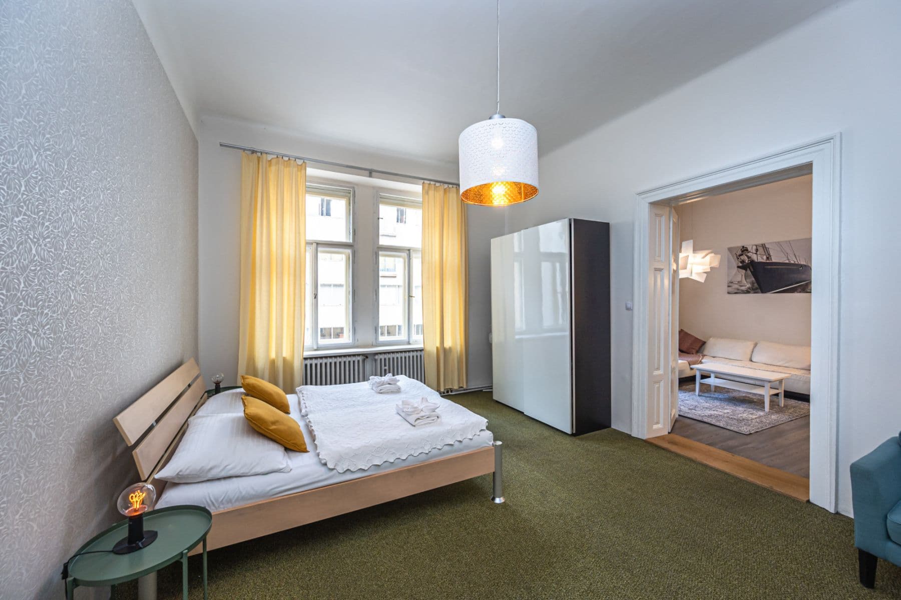 Prenájom bytu 100 m², Revoluční, Praha, Praha Prenájom bytu 100 m², Revoluční, Praha, Praha