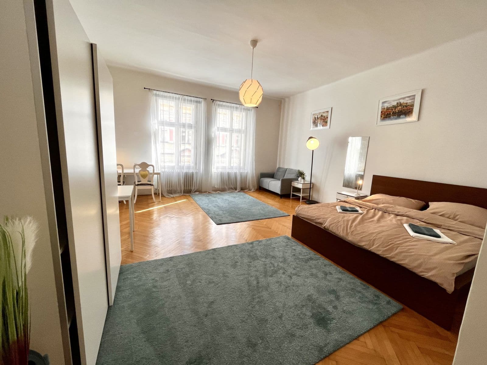 Prenájom bytu 116 m², Řeznická, Praha, Praha Prenájom bytu 116 m², Řeznická, Praha, Praha
