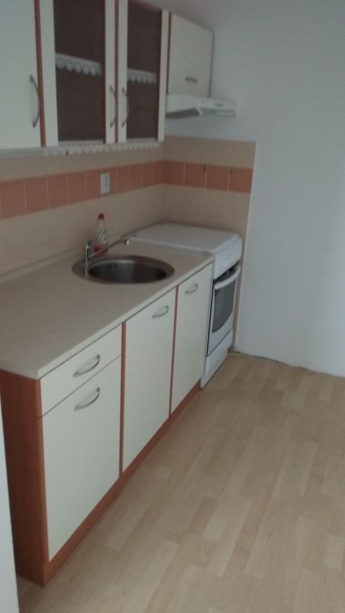 Prenájom bytu 2-izbový 40 m², Popelákova, Brno, Jihomoravský kraj Prenájom bytu 2-izbový 40 m², Popelákova, Brno, Jihomoravský kraj
