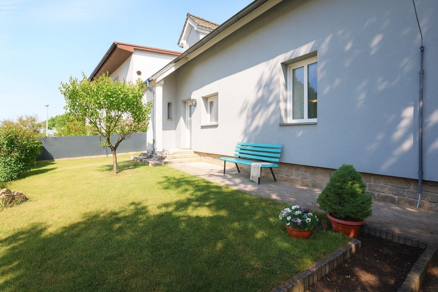 Prenájom domu 140 m², pozemek 335 m², V padolině, Praha, Praha Prenájom domu 140 m², pozemek 335 m², V padolině, Praha, Praha