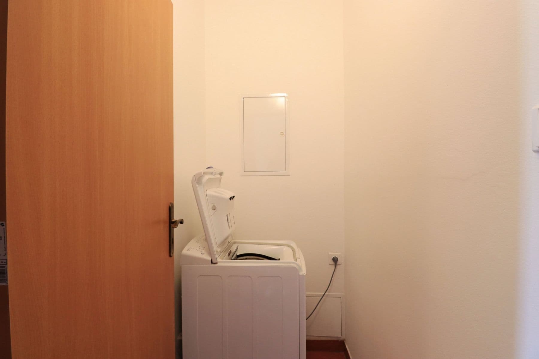 Prenájom domu 140 m², pozemek 335 m², V padolině, Praha, Praha Prenájom domu 140 m², pozemek 335 m², V padolině, Praha, Praha