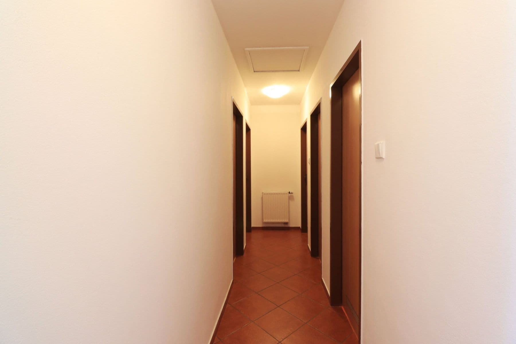 Prenájom domu 140 m², pozemek 335 m², V padolině, Praha, Praha Prenájom domu 140 m², pozemek 335 m², V padolině, Praha, Praha