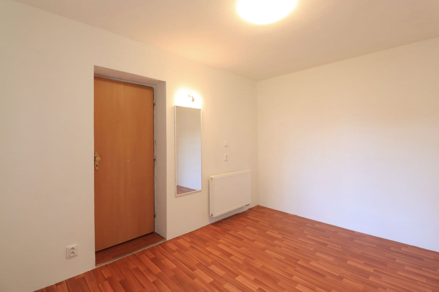 Prenájom domu 140 m², pozemek 335 m², V padolině, Praha, Praha Prenájom domu 140 m², pozemek 335 m², V padolině, Praha, Praha