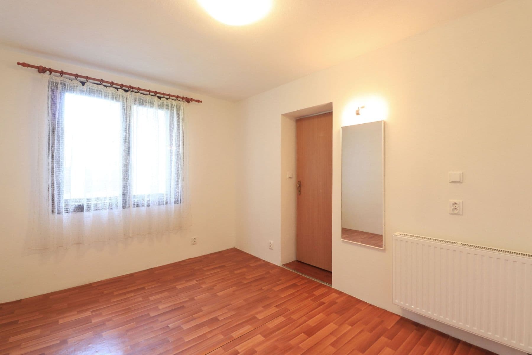 Prenájom domu 140 m², pozemek 335 m², V padolině, Praha, Praha Prenájom domu 140 m², pozemek 335 m², V padolině, Praha, Praha