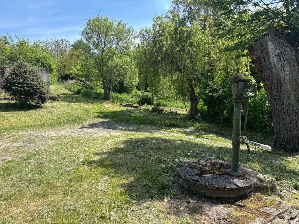 Predaj rekreačného objektu 3.500 m², pozemek 3.000 m², Velenice, Liberecký kraj Predaj rekreačného objektu 3.500 m², pozemek 3.000 m², Velenice, Liberecký kraj