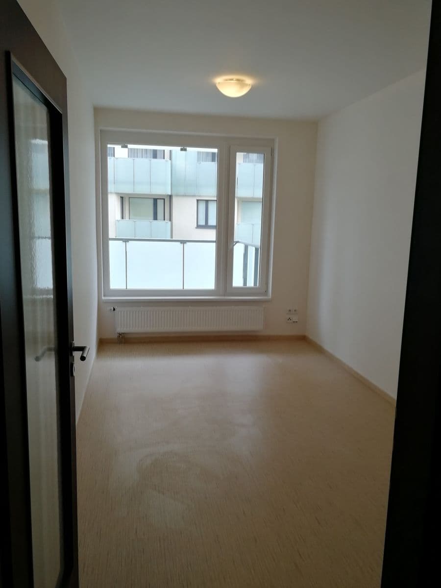 Prenájom bytu 2-izbový 53 m², Svitákova, Praha, Praha Prenájom bytu 2-izbový 53 m², Svitákova, Praha, Praha