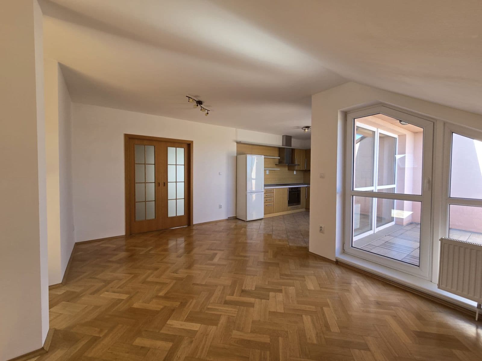 Predaj bytu 3-izbový 93 m², Dražická, Benátky nad Jizerou, Středočeský kraj Predaj bytu 3-izbový 93 m², Dražická, Benátky nad Jizerou, Středočeský kraj