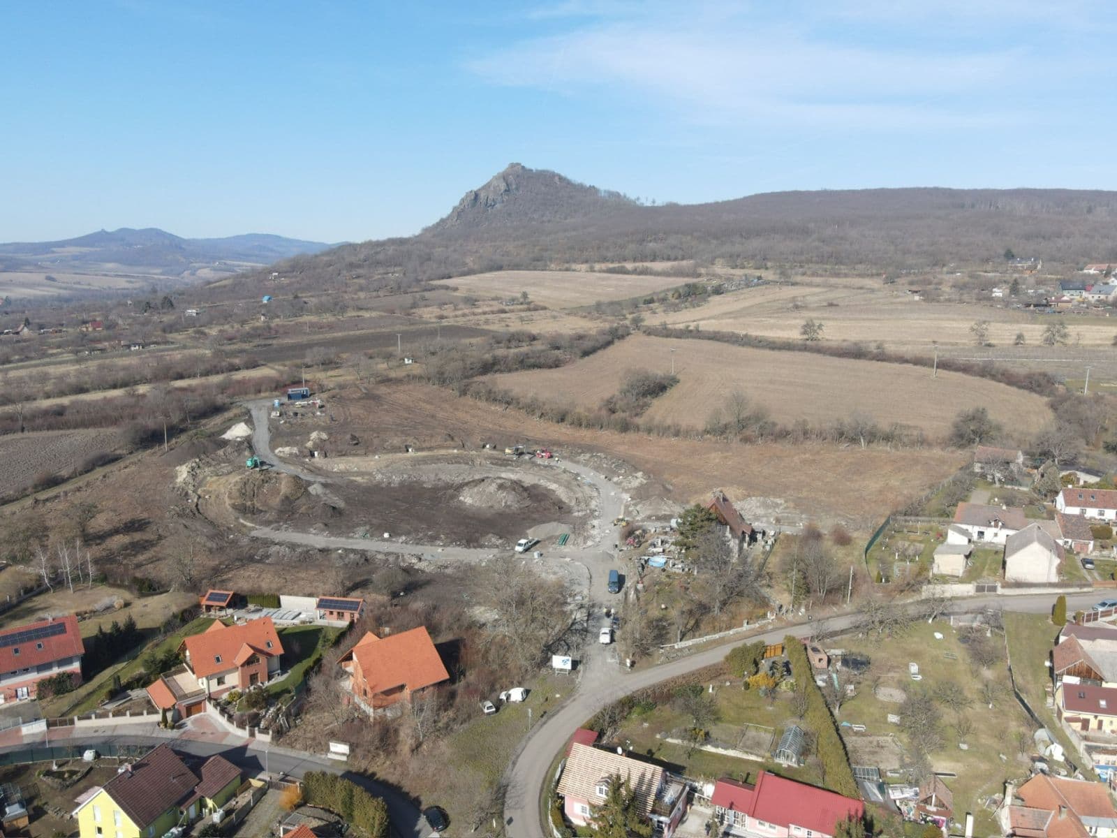 Predaj pozemku 1.000 m², Jenčice, Ústecký kraj Predaj pozemku 1.000 m², Jenčice, Ústecký kraj