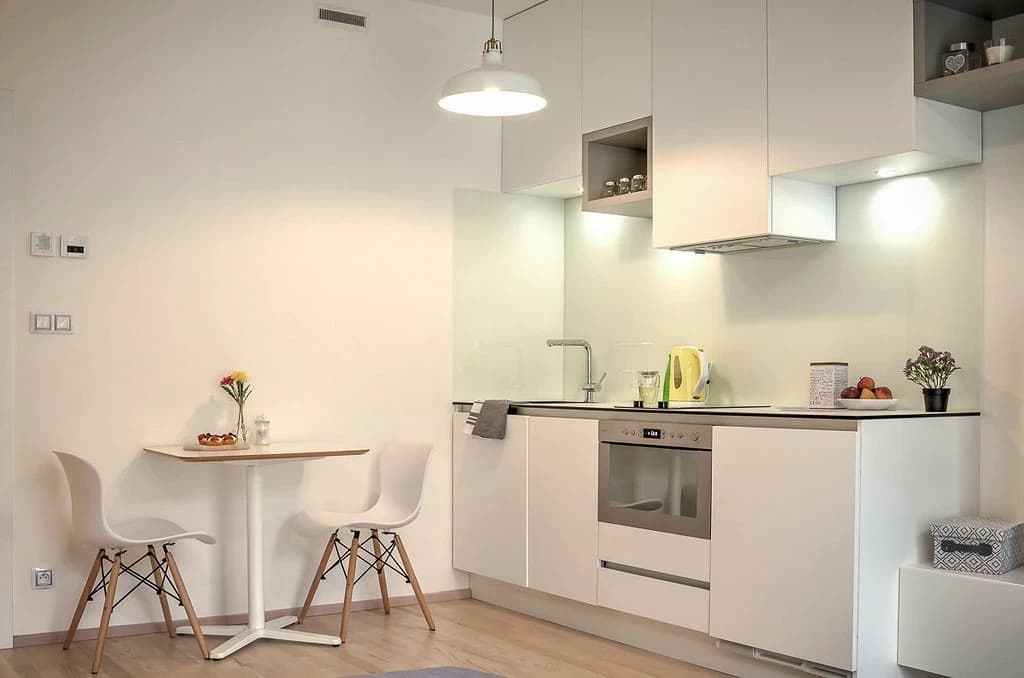 Prenájom bytu 1-izbový 31 m², Mozartova, Praha, Praha Prenájom bytu 1-izbový 31 m², Mozartova, Praha, Praha