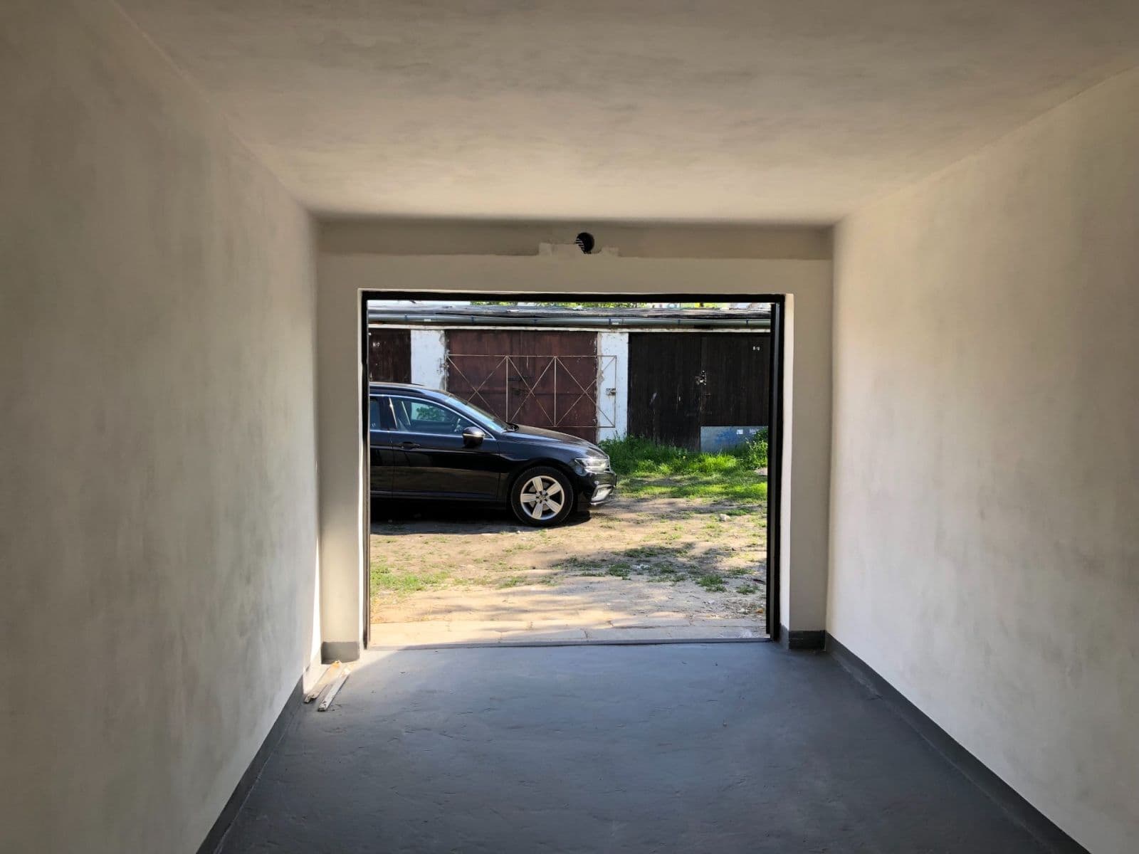 Prenájom garáže 18 m², Praha, Praha Prenájom garáže 18 m², Praha, Praha