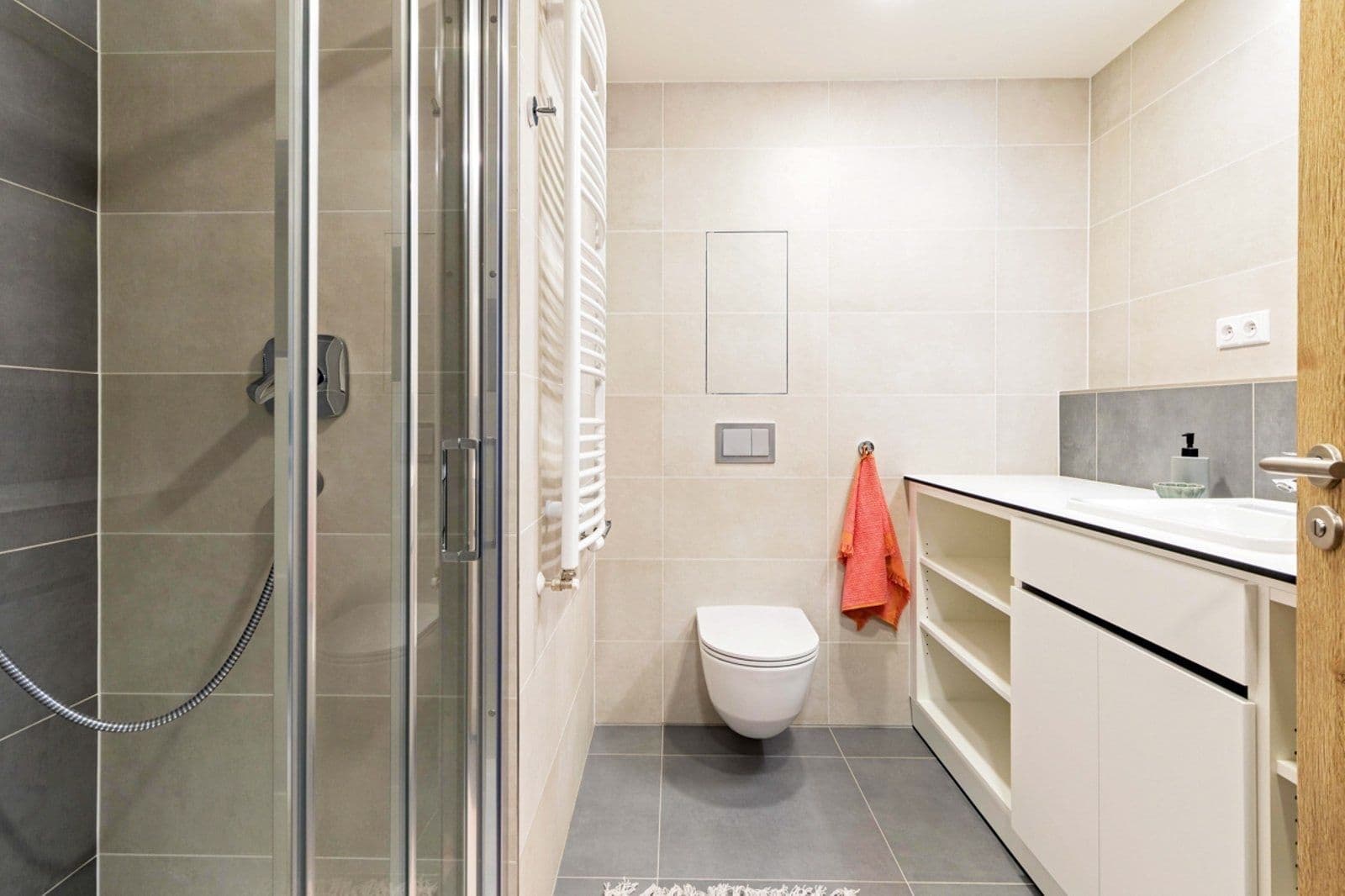 Prenájom bytu 1-izbový 37 m², Vrbenského, Praha, Praha Prenájom bytu 1-izbový 37 m², Vrbenského, Praha, Praha