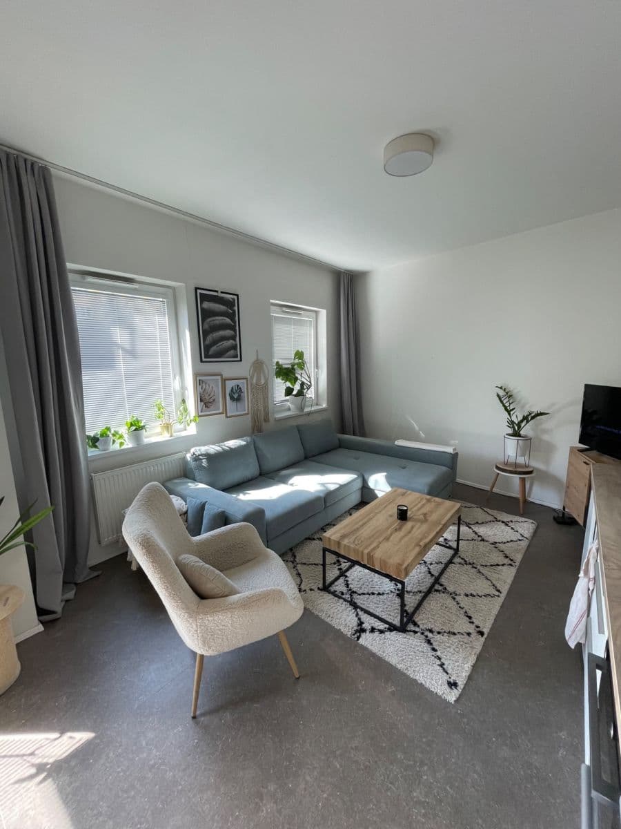 Prenájom bytu 1-izbový 34 m², Eduarda Hamburgera, Olomouc, Olomoucký kraj Prenájom bytu 1-izbový 34 m², Eduarda Hamburgera, Olomouc, Olomoucký kraj