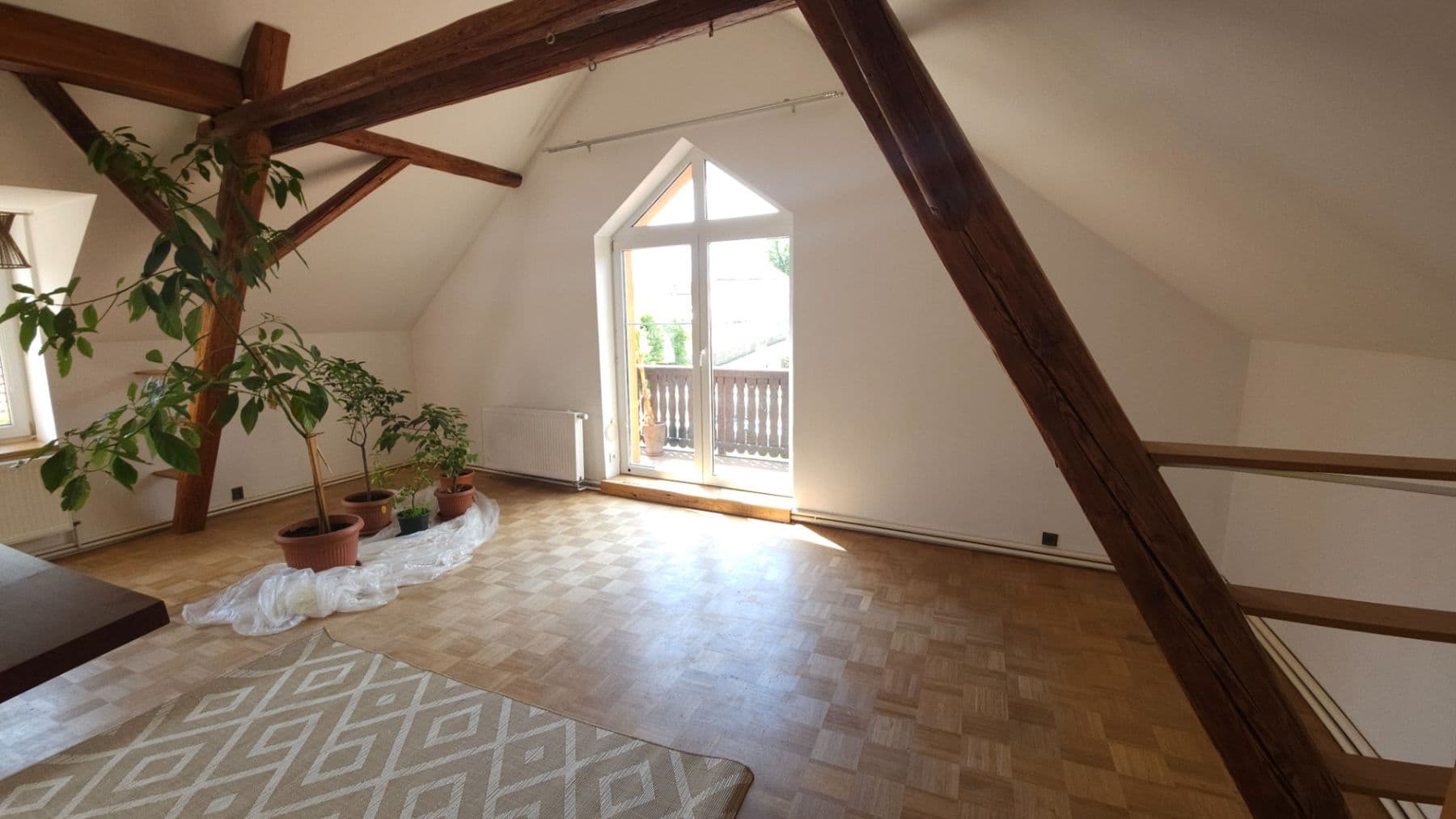 Prenájom domu 99 m², pozemok 500 m², náměstí 5. května, Jinočany, Středočeský kraj Prenájom domu 99 m², pozemok 500 m², náměstí 5. května, Jinočany, Středočeský kraj