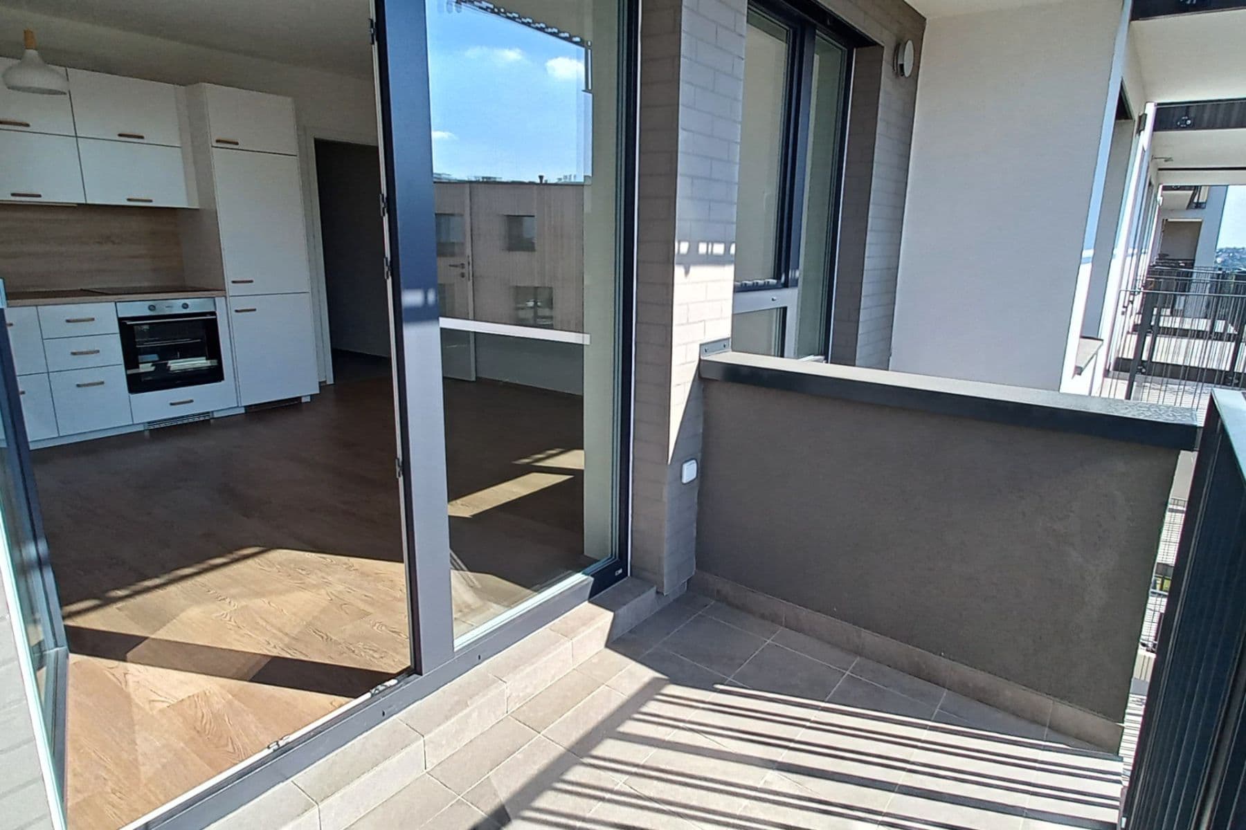 Prenájom bytu 2-izbový 53 m², Huppnerova, Praha, Praha Prenájom bytu 2-izbový 53 m², Huppnerova, Praha, Praha