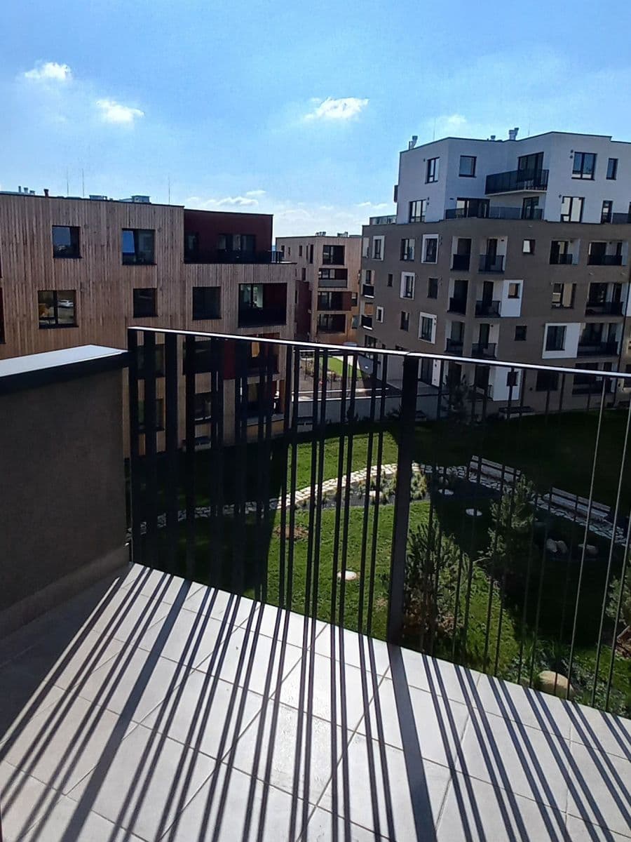 Prenájom bytu 2-izbový 53 m², Huppnerova, Praha, Praha Prenájom bytu 2-izbový 53 m², Huppnerova, Praha, Praha