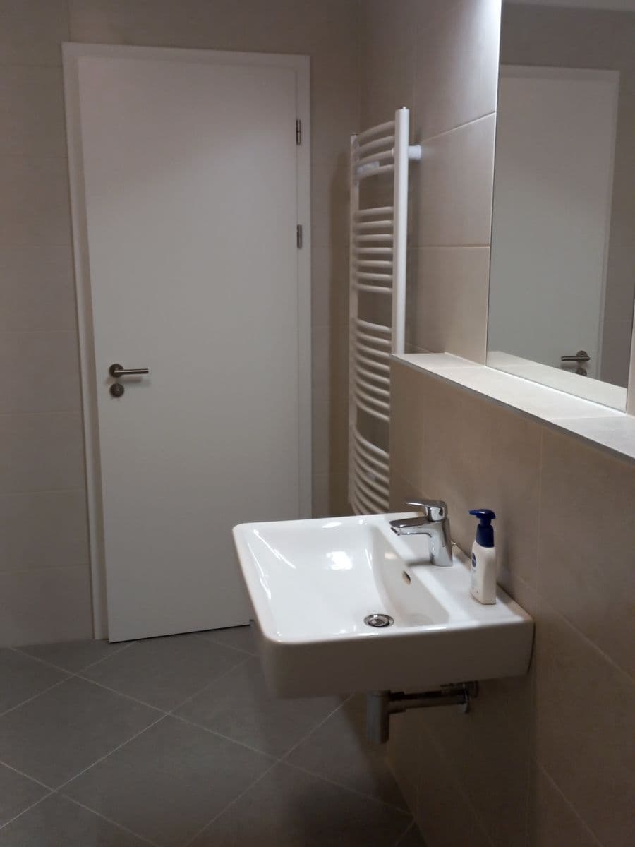 Prenájom bytu 2-izbový 53 m², Huppnerova, Praha, Praha Prenájom bytu 2-izbový 53 m², Huppnerova, Praha, Praha