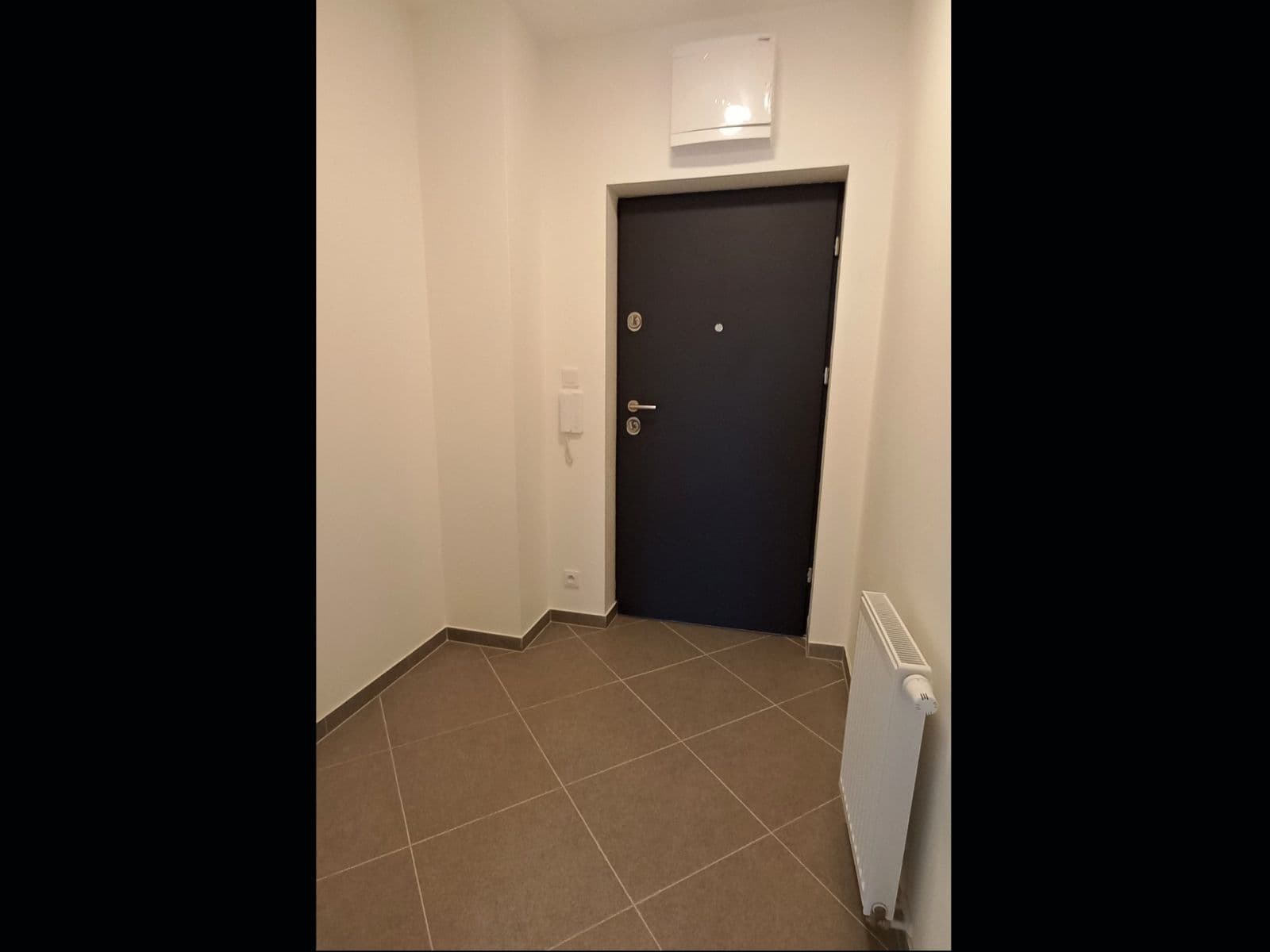 Prenájom bytu 2-izbový 53 m², Huppnerova, Praha, Praha Prenájom bytu 2-izbový 53 m², Huppnerova, Praha, Praha