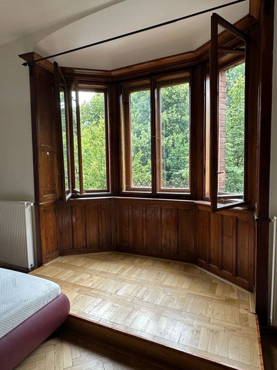 Prenájom bytu 78 m², náměstí Tomáše Garrigue Masaryka, Poděbrady, Středočeský kraj Prenájom bytu 78 m², náměstí Tomáše Garrigue Masaryka, Poděbrady, Středočeský kraj