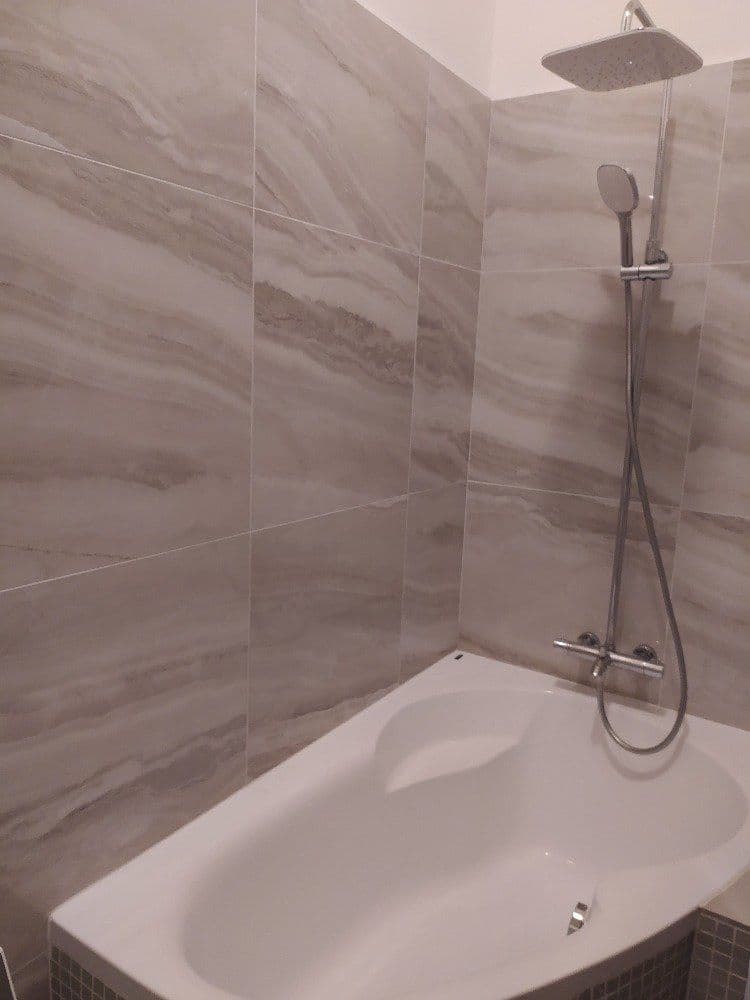 Prenájom bytu 78 m², náměstí Tomáše Garrigue Masaryka, Poděbrady, Středočeský kraj Prenájom bytu 78 m², náměstí Tomáše Garrigue Masaryka, Poděbrady, Středočeský kraj