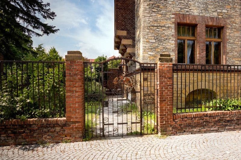 Prenájom bytu 78 m², náměstí Tomáše Garrigue Masaryka, Poděbrady, Středočeský kraj Prenájom bytu 78 m², náměstí Tomáše Garrigue Masaryka, Poděbrady, Středočeský kraj