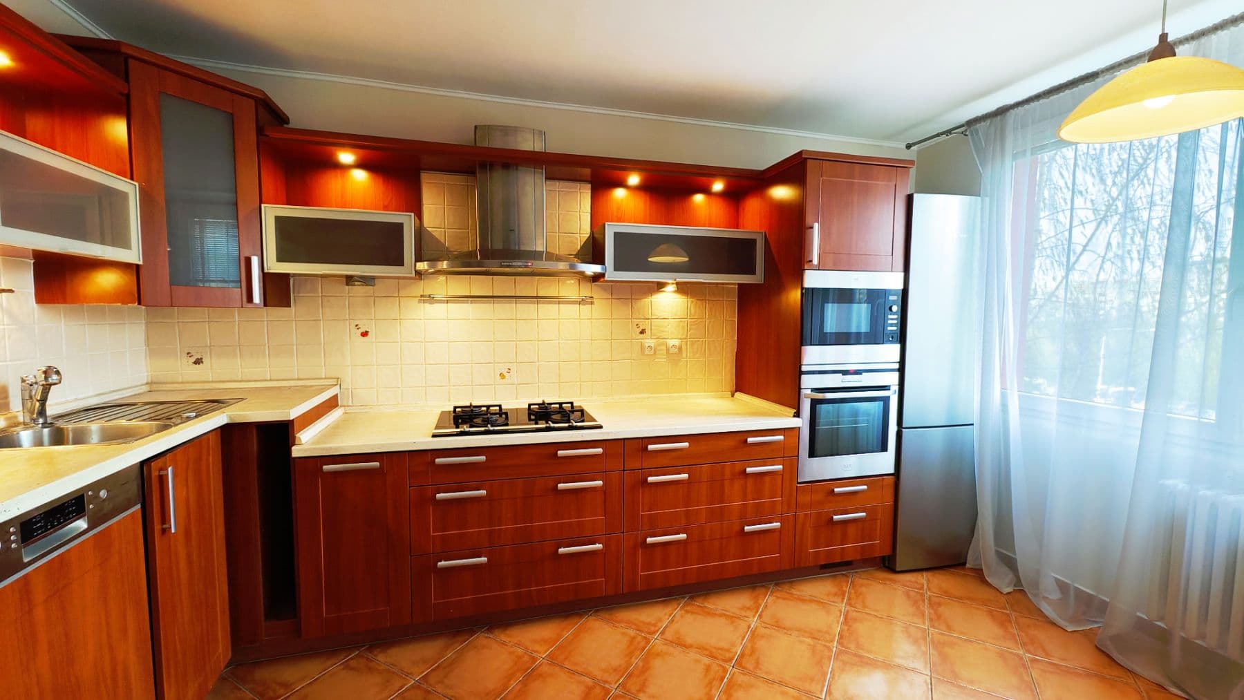 Predaj bytu 3-izbový 81 m², Vlčkova, Praha, Praha Predaj bytu 3-izbový 81 m², Vlčkova, Praha, Praha