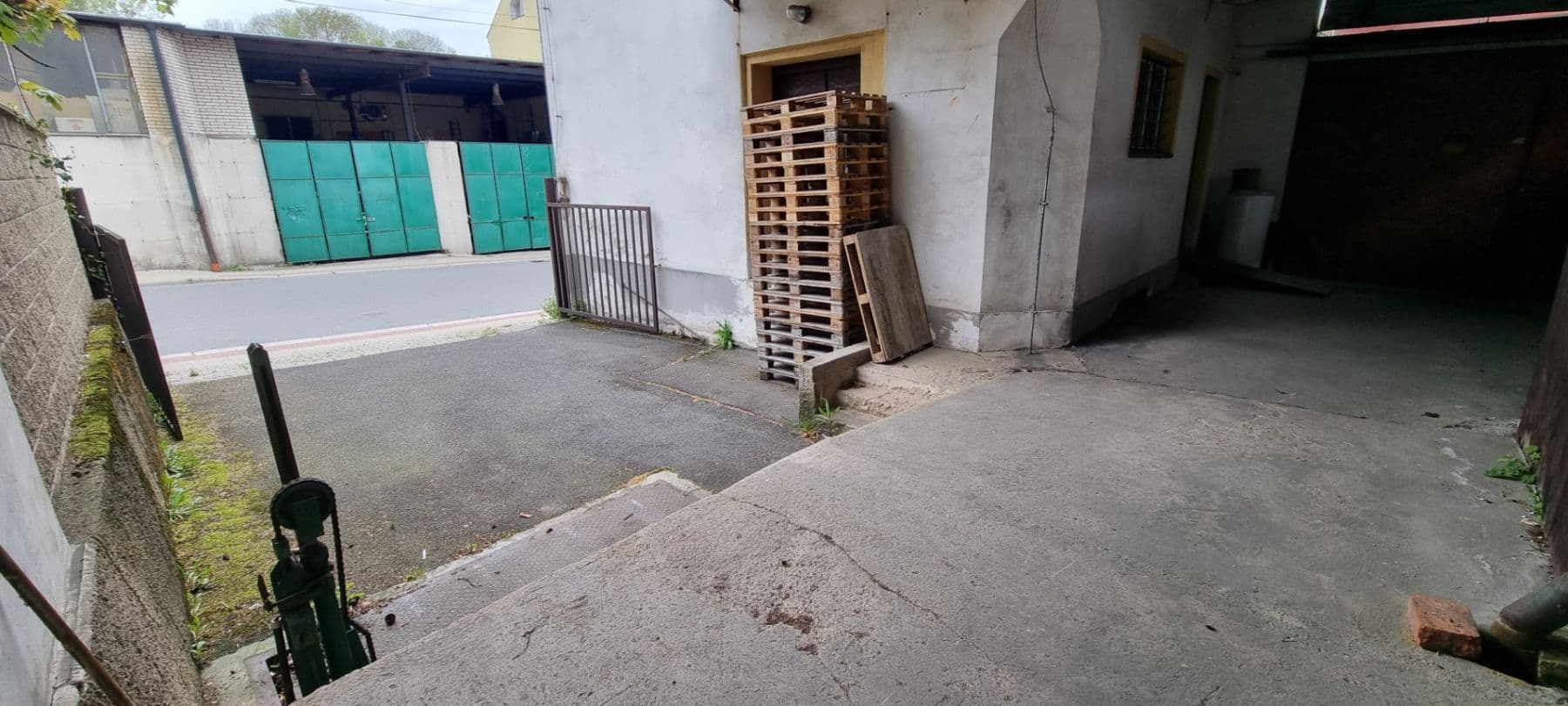 Predaj domu 570 m², pozemek 381 m², Vaňurova, Liberec, Liberecký kraj Predaj domu 570 m², pozemek 381 m², Vaňurova, Liberec, Liberecký kraj