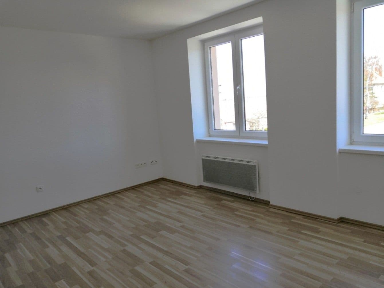Prenájom bytu 1-izbový 27 m², Miroslav, Jihomoravský kraj Prenájom bytu 1-izbový 27 m², Miroslav, Jihomoravský kraj