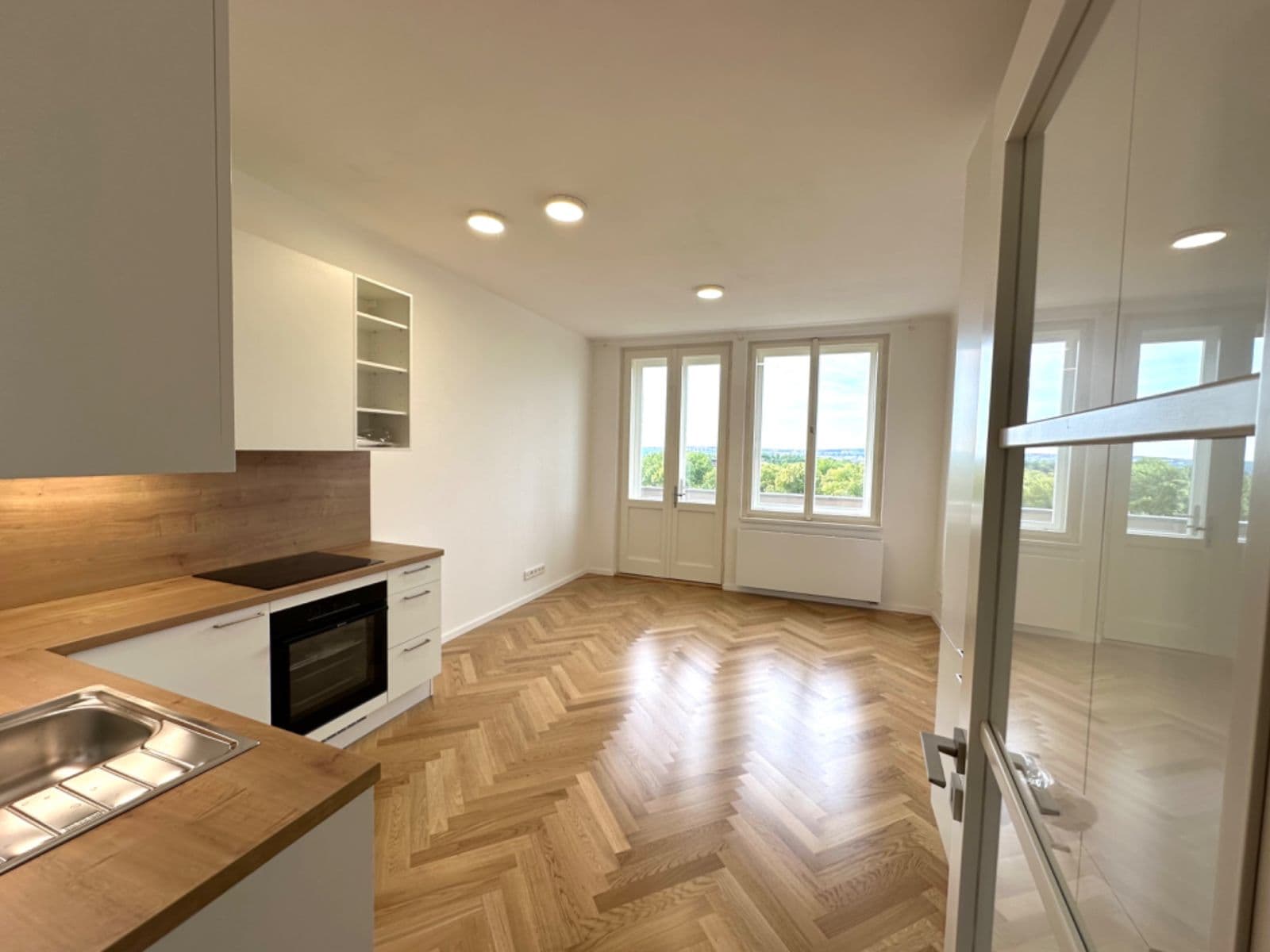 Prenájom bytu 1-izbový 31 m², Vinohradská, Praha, Praha Prenájom bytu 1-izbový 31 m², Vinohradská, Praha, Praha