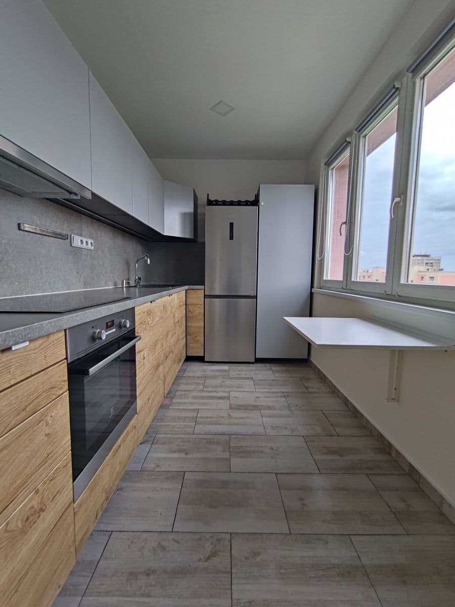 Prenájom bytu 2-izbový 52 m², Počernická, Praha, Praha Prenájom bytu 2-izbový 52 m², Počernická, Praha, Praha