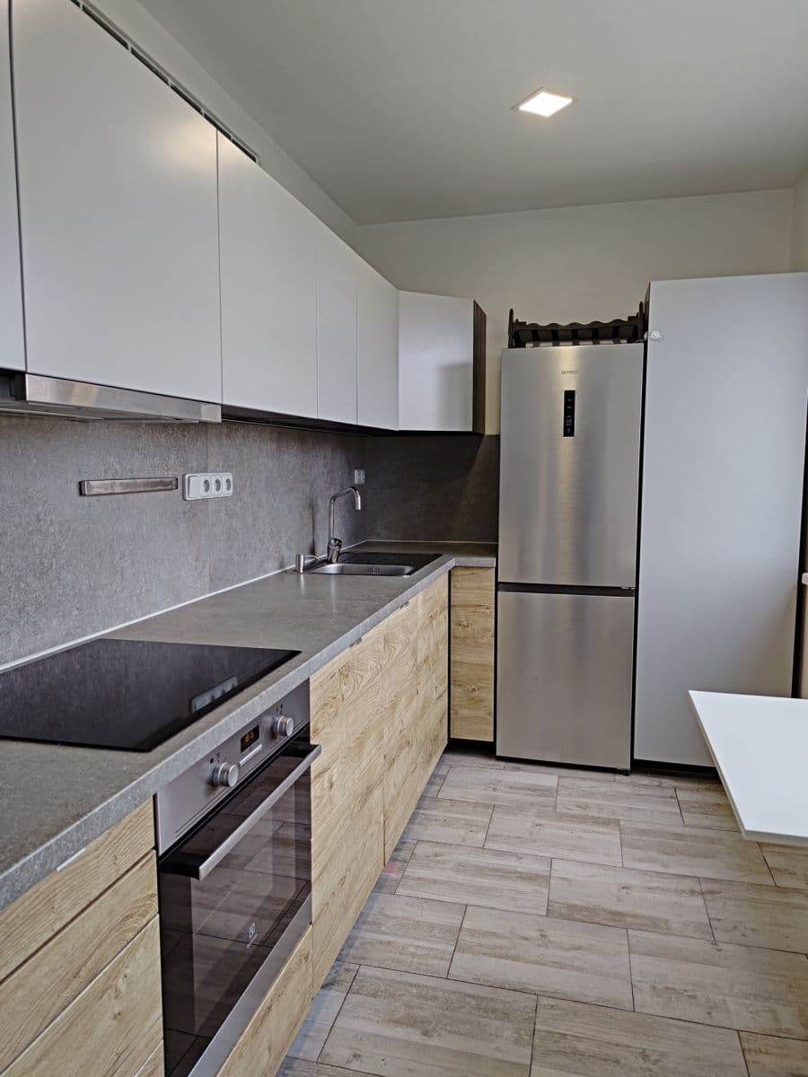 Prenájom bytu 2-izbový 52 m², Počernická, Praha, Praha Prenájom bytu 2-izbový 52 m², Počernická, Praha, Praha