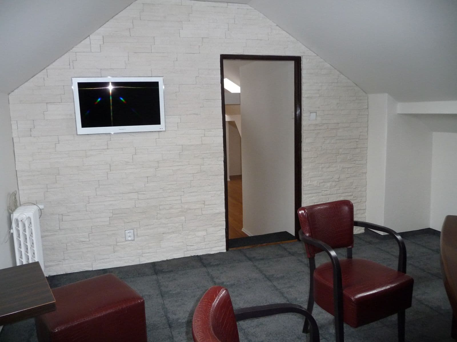 Prenájom nebytového priestoru 124 m², Čerčanská, Praha, Praha Prenájom nebytového priestoru 124 m², Čerčanská, Praha, Praha