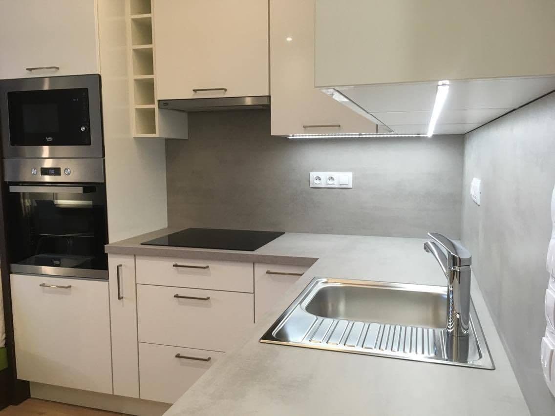 Prenájom bytu 1-izbový 27 m², Mukařovského, Praha, Praha Prenájom bytu 1-izbový 27 m², Mukařovského, Praha, Praha