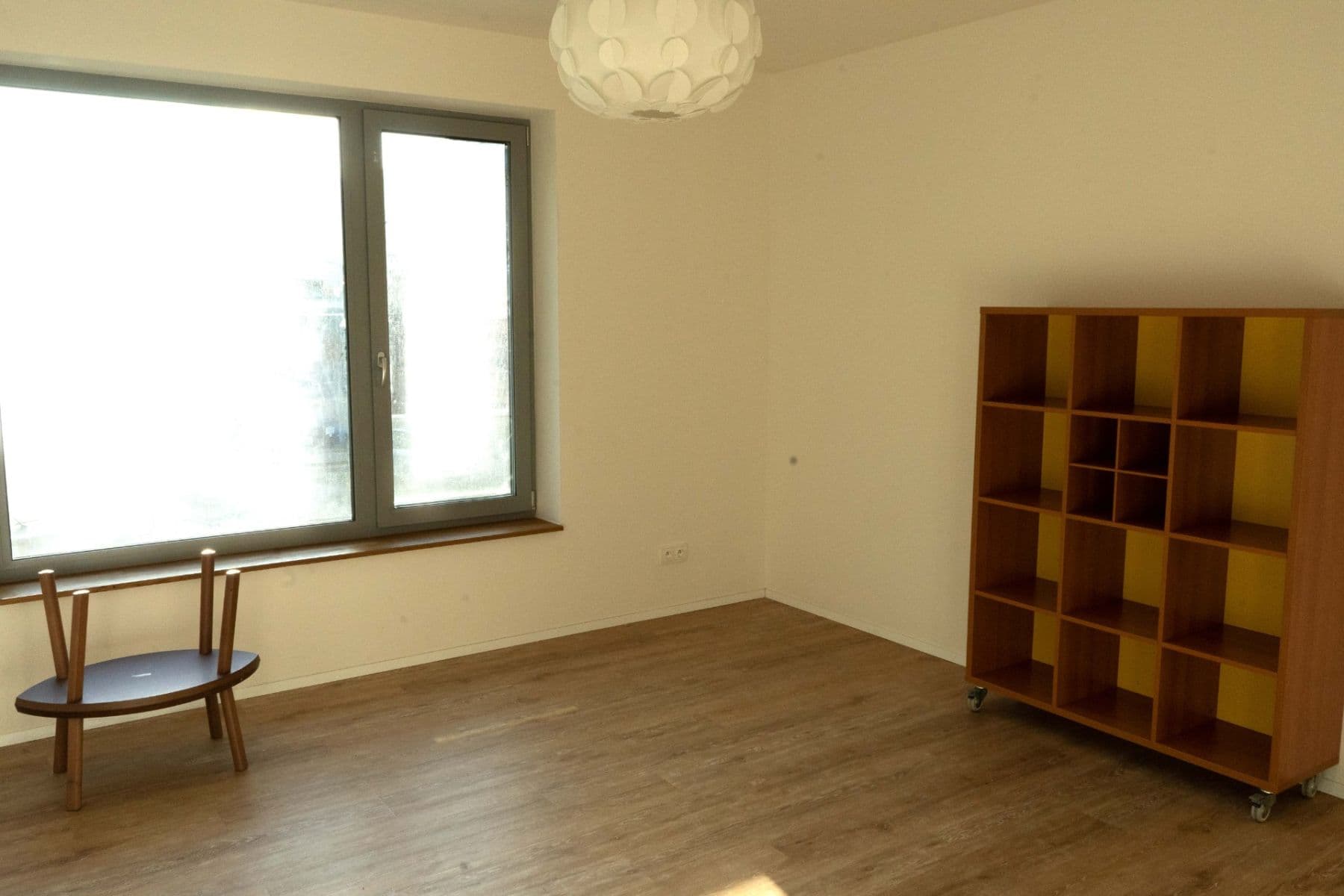 Prenájom bytu 2-izbový 35 m², Karlovarská, Praha, Praha Prenájom bytu 2-izbový 35 m², Karlovarská, Praha, Praha