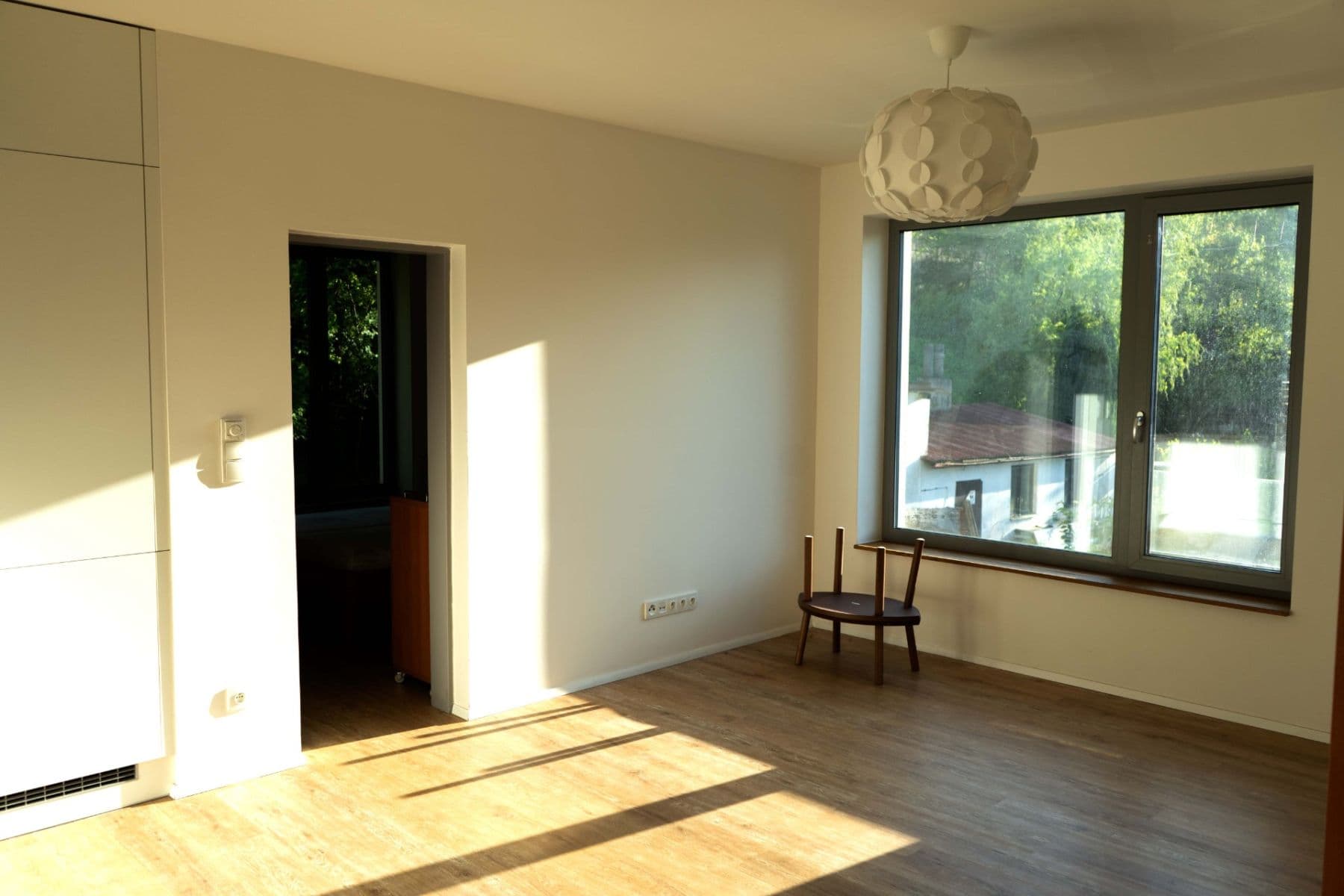 Prenájom bytu 2-izbový 35 m², Karlovarská, Praha, Praha Prenájom bytu 2-izbový 35 m², Karlovarská, Praha, Praha