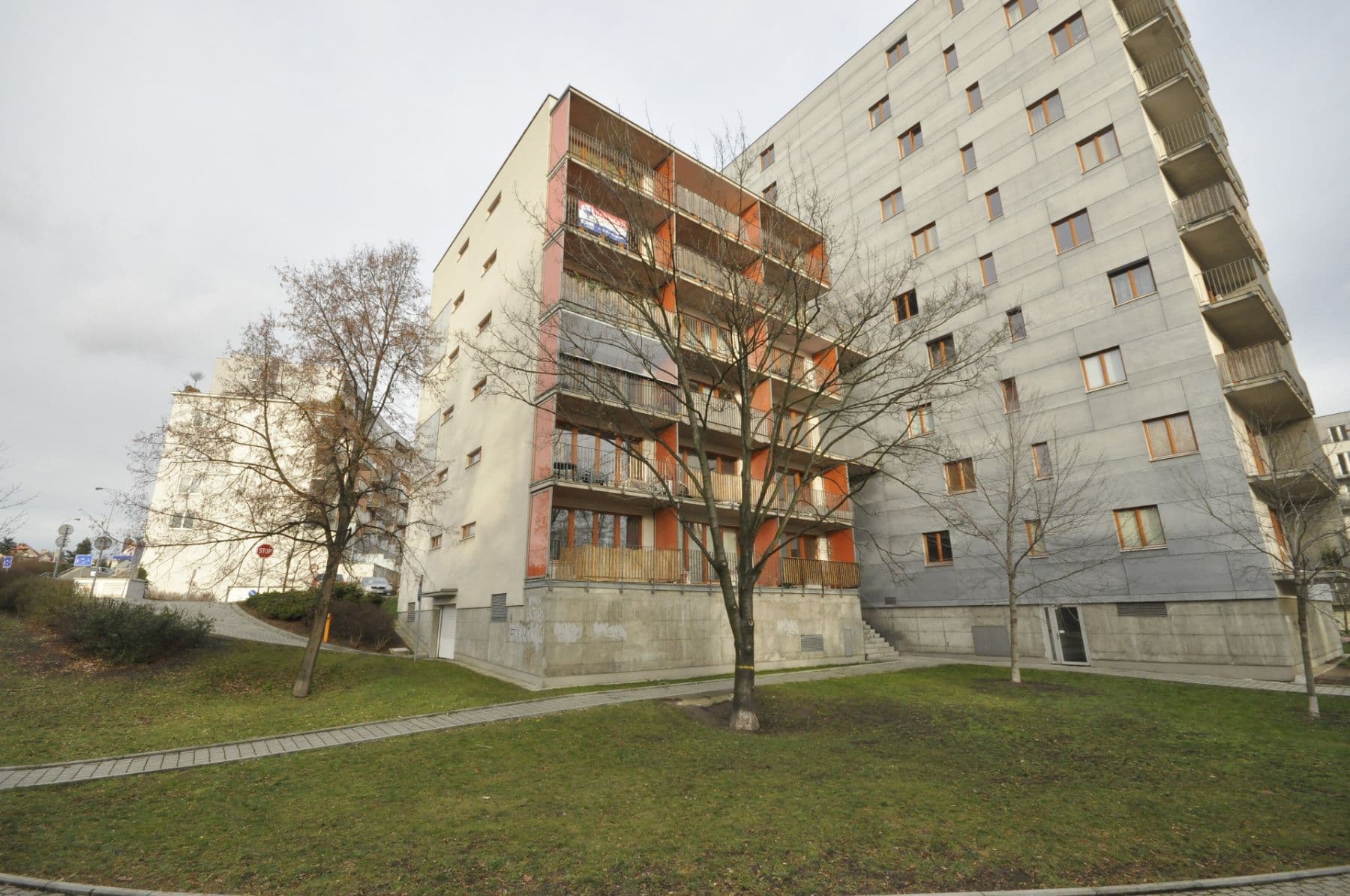 Prenájom bytu 1-izbový 38 m², Názovská, Praha, Praha Prenájom bytu 1-izbový 38 m², Názovská, Praha, Praha