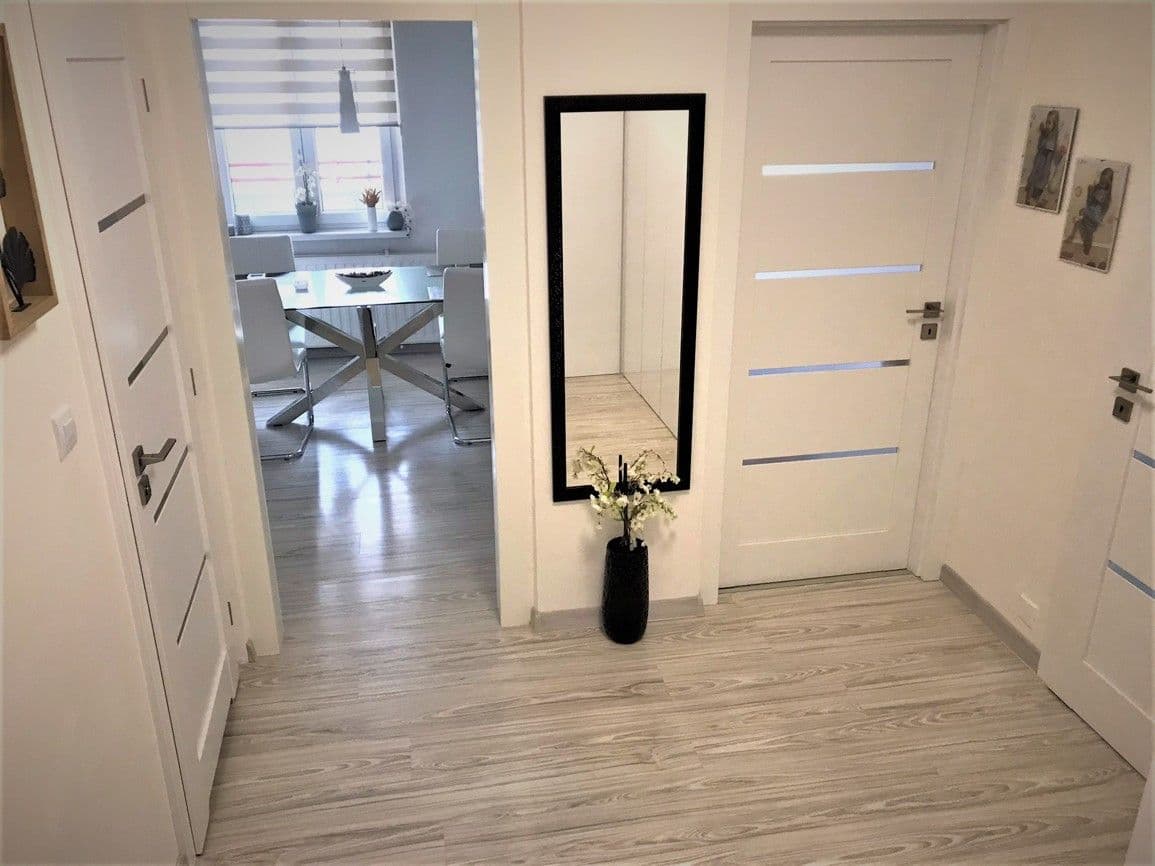 Prenájom bytu 3-izbový 65 m², Jugoslávská, Ostrava, Moravskoslezský kraj Prenájom bytu 3-izbový 65 m², Jugoslávská, Ostrava, Moravskoslezský kraj