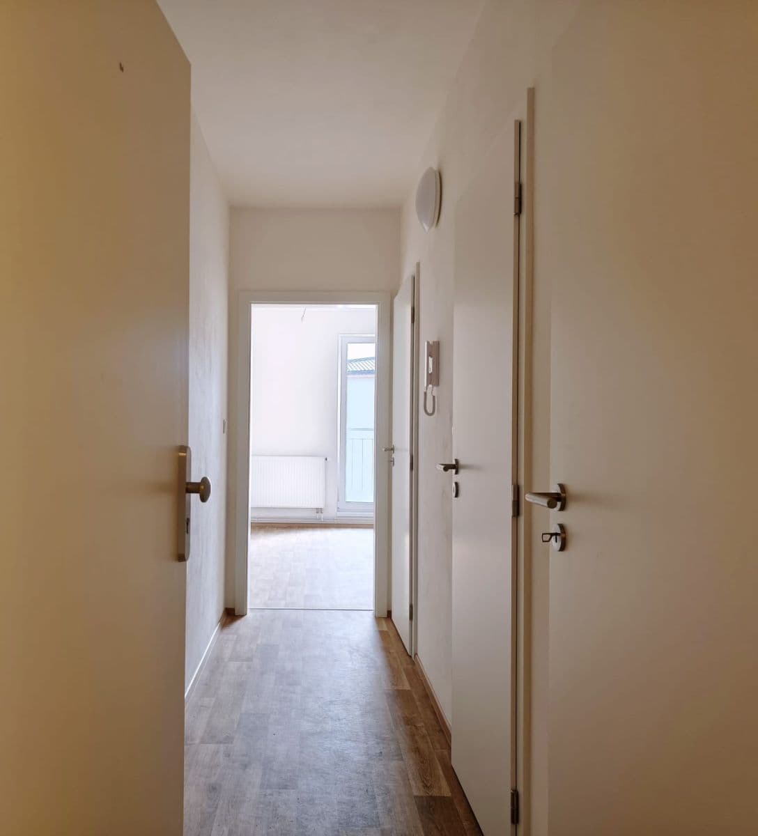 Predaj bytu 2-izbový 40 m², Vestecká, Nehvizdy, Středočeský kraj Predaj bytu 2-izbový 40 m², Vestecká, Nehvizdy, Středočeský kraj