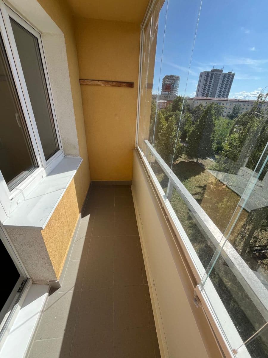 Prenájom bytu 2-izbový 53 m², Počernická, Praha, Praha Prenájom bytu 2-izbový 53 m², Počernická, Praha, Praha