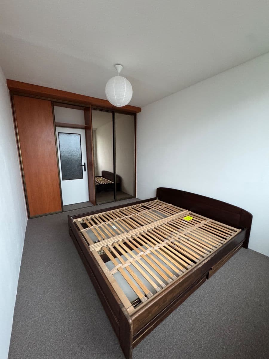 Prenájom bytu 2-izbový 43 m², Steinerova, Praha, Praha Prenájom bytu 2-izbový 43 m², Steinerova, Praha, Praha
