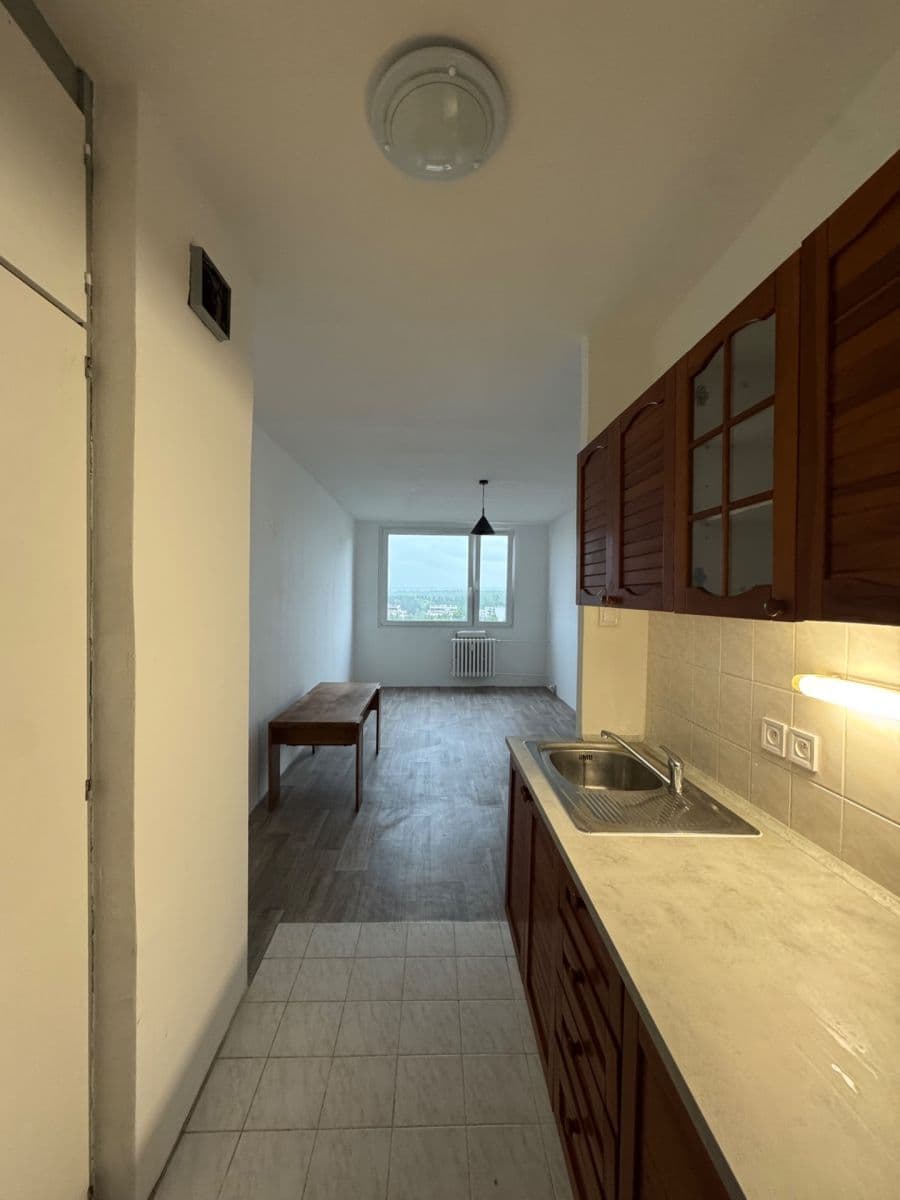 Prenájom bytu 2-izbový 43 m², Steinerova, Praha, Praha Prenájom bytu 2-izbový 43 m², Steinerova, Praha, Praha