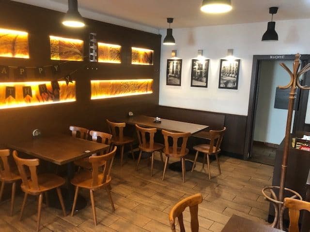 Prenájom nebytového priestoru 300 m², Přátelství, Praha, Praha Prenájom nebytového priestoru 300 m², Přátelství, Praha, Praha